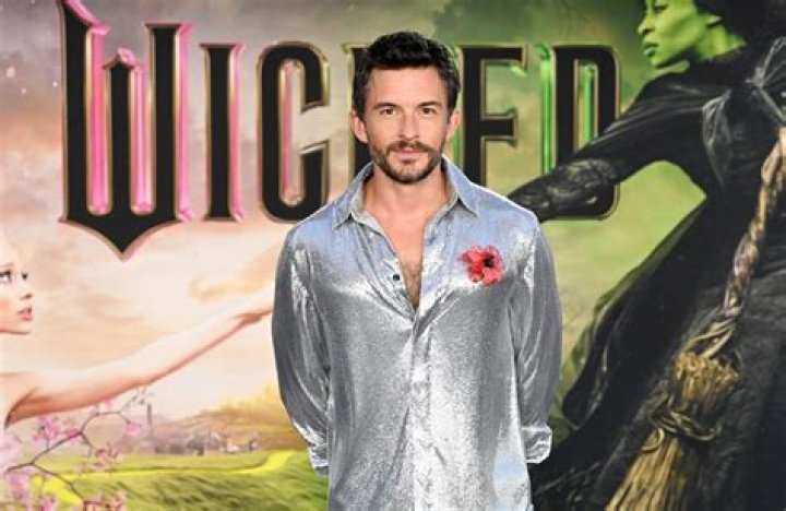 Tragedy Strikes: Jonathan Bailey's Wife Passes Away
